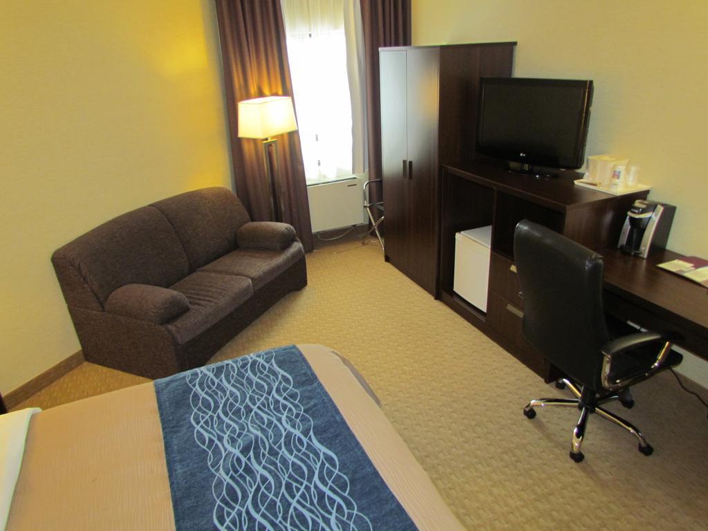 Trois-Rivières Comfort Inn מראה חיצוני תמונה